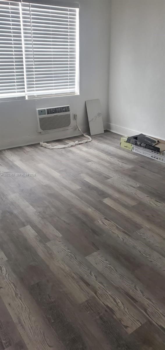 BEACH BAY SUB - Residential Lease