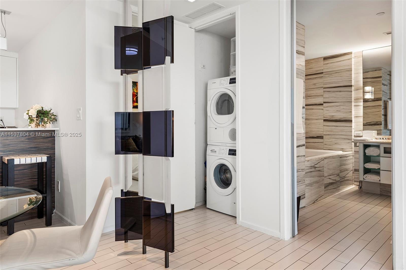 2201 COLLINS AVE CONDO - Residential Lease