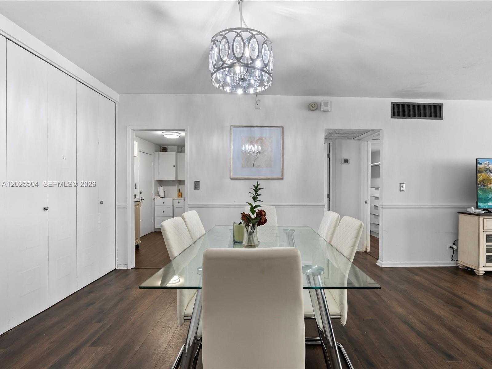 THE CARRIAGE CLUB NORTH C - Residential