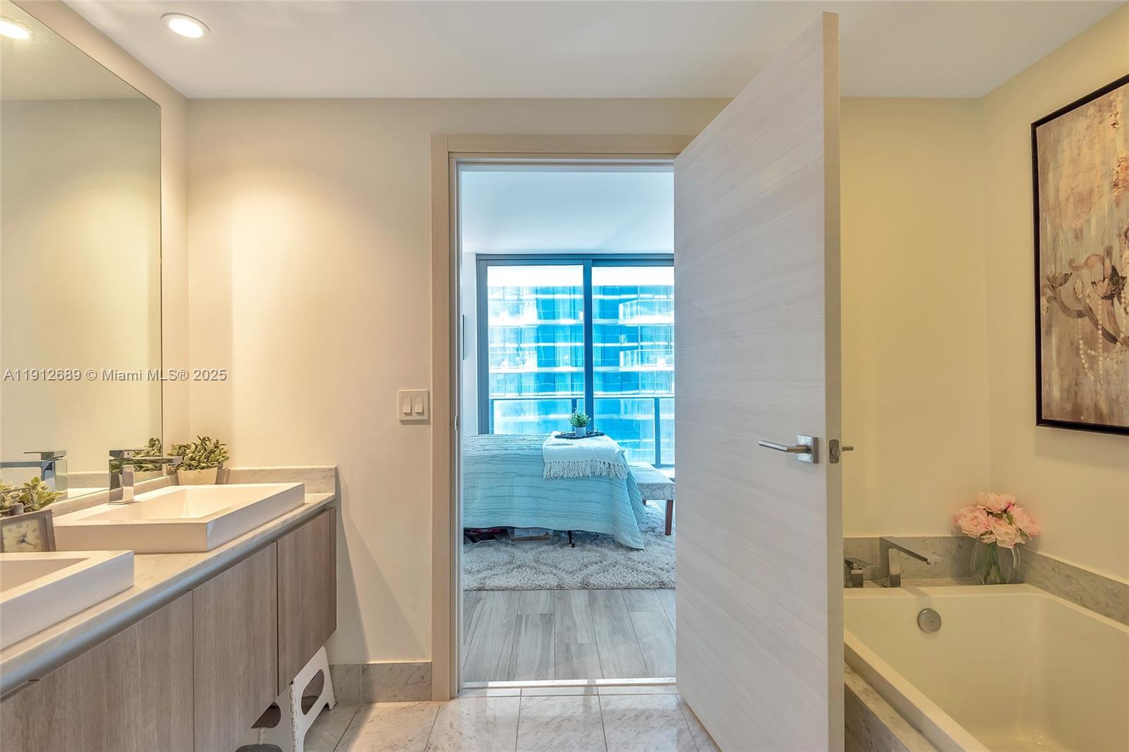 801 SMA RESIDENCES CONDO - Residential Lease