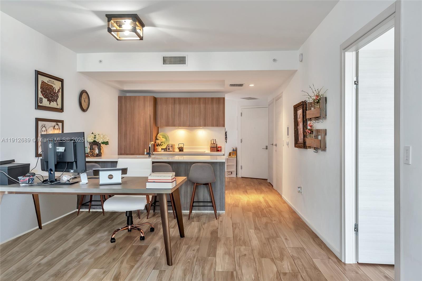 801 SMA RESIDENCES CONDO - Residential Lease