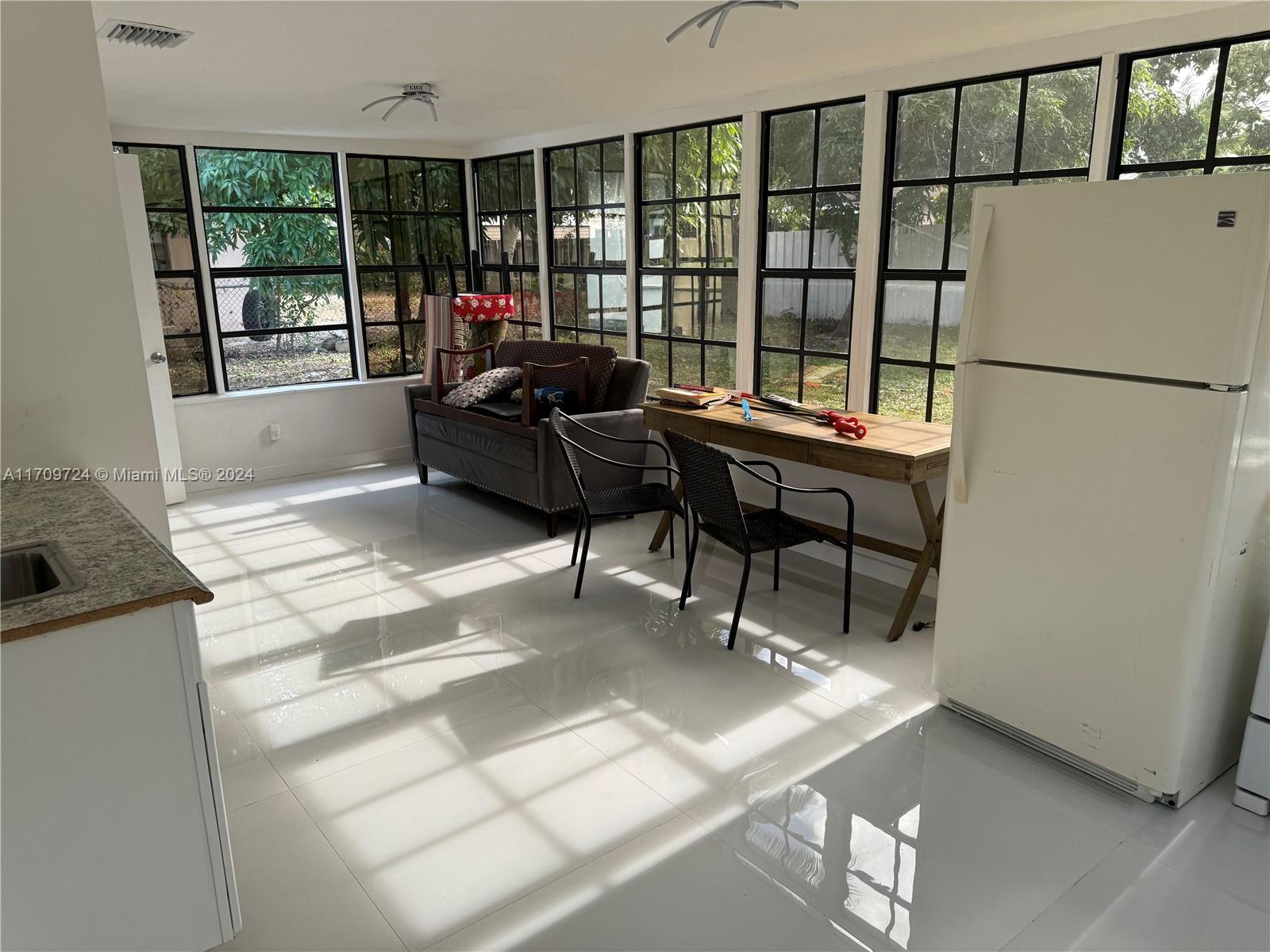 LAKE FOREST SEC 2 - Residential