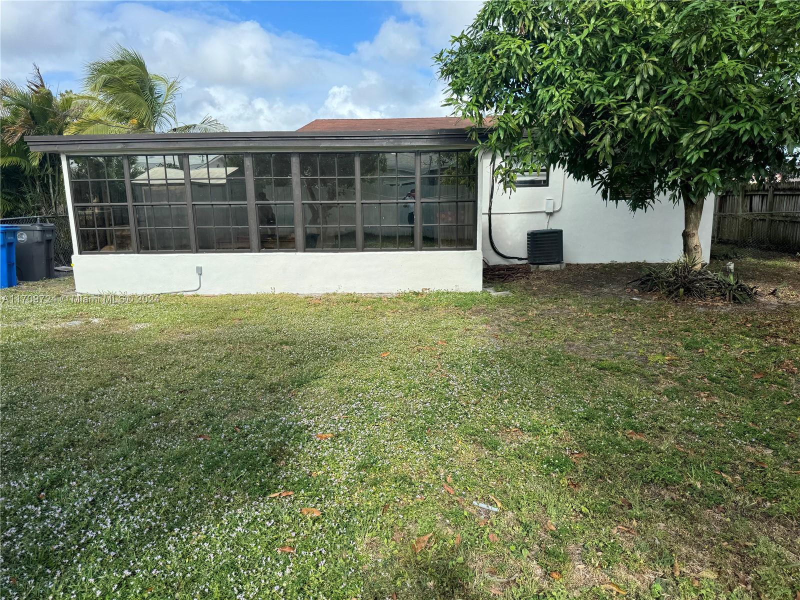LAKE FOREST SEC 2 - Residential