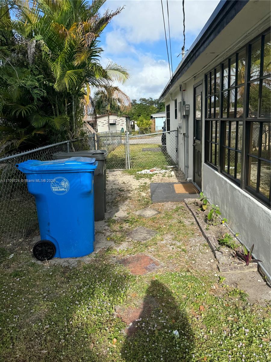 LAKE FOREST SEC 2 - Residential