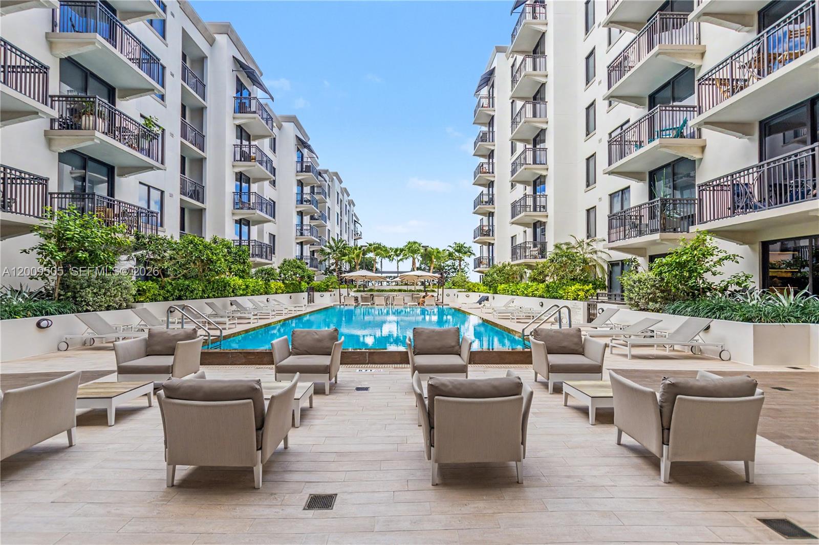 MERRICK MANOR CONDO - Residential