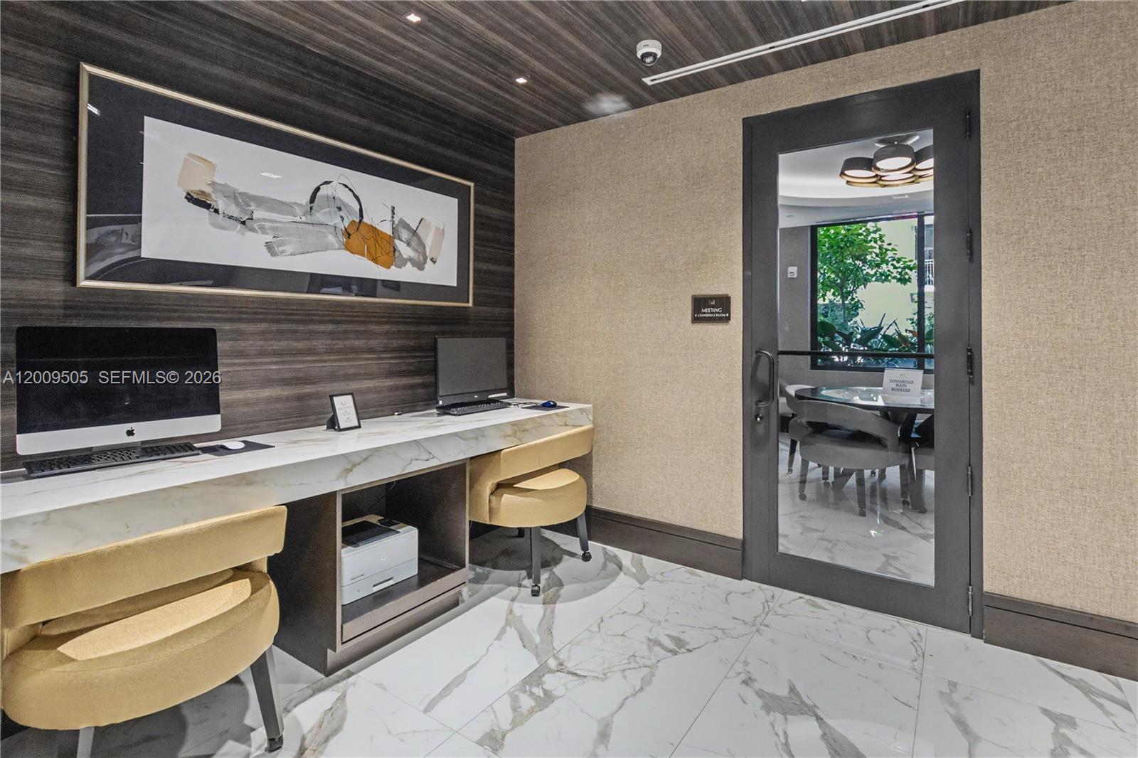 MERRICK MANOR CONDO - Residential