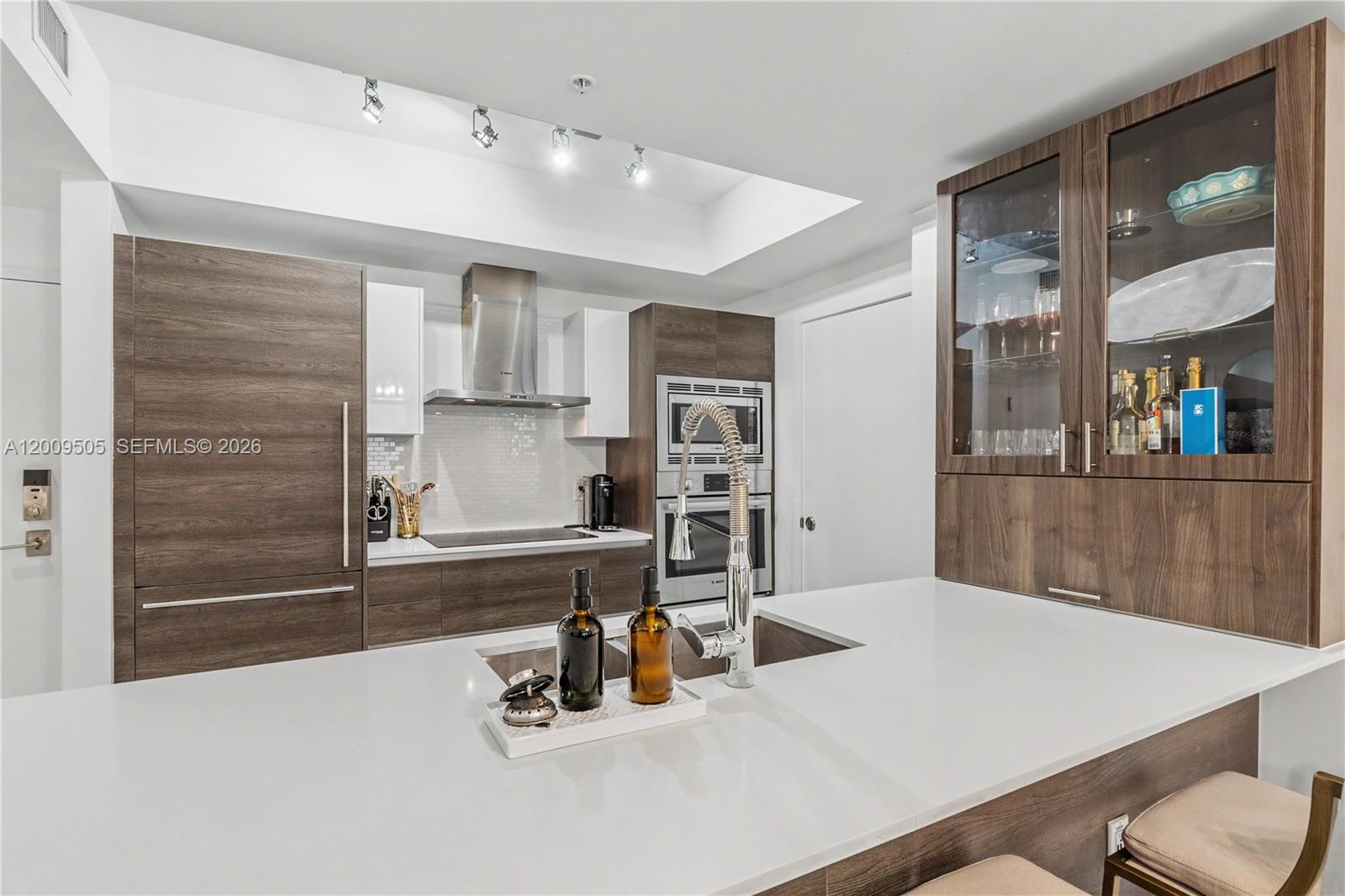 MERRICK MANOR CONDO - Residential