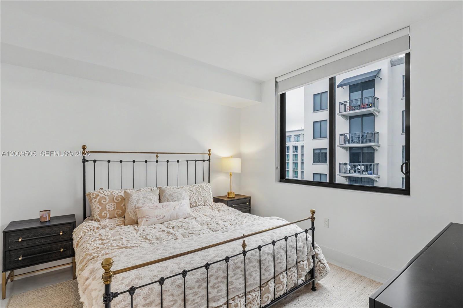 MERRICK MANOR CONDO - Residential