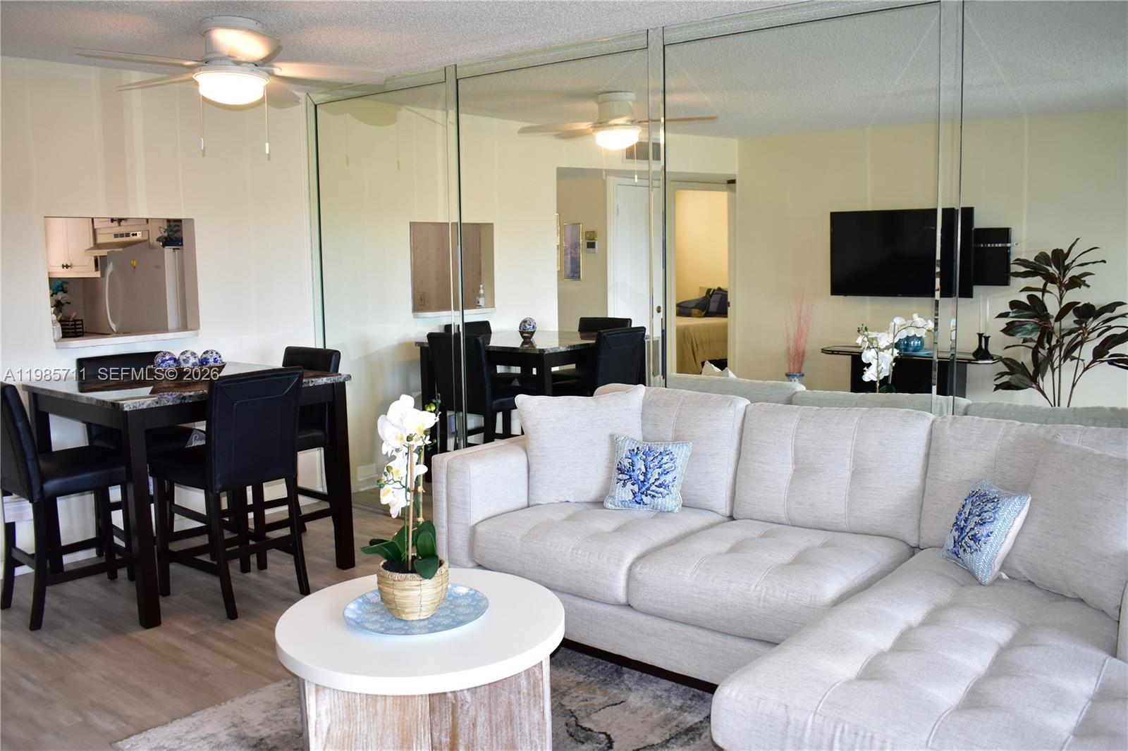 SUNRISE LAKES 126 CONDO - Residential