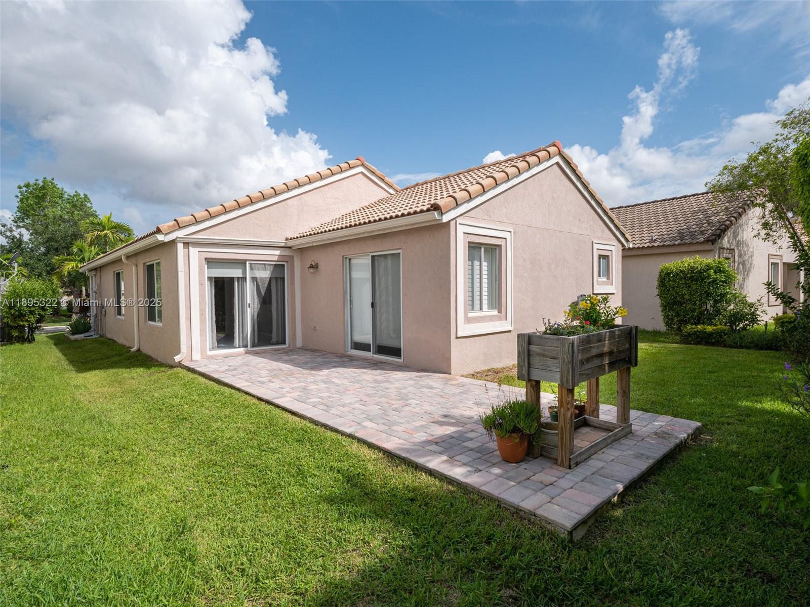 Savanna - Residential Lease