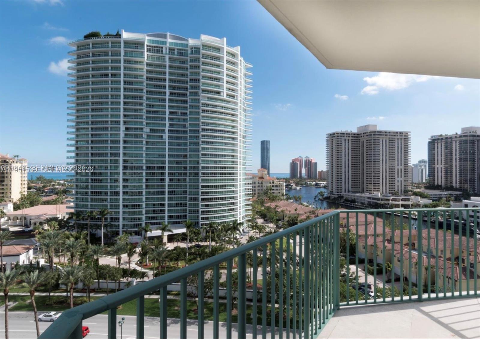 TURNBERRY VILLAGE SOUTH TO - Residential