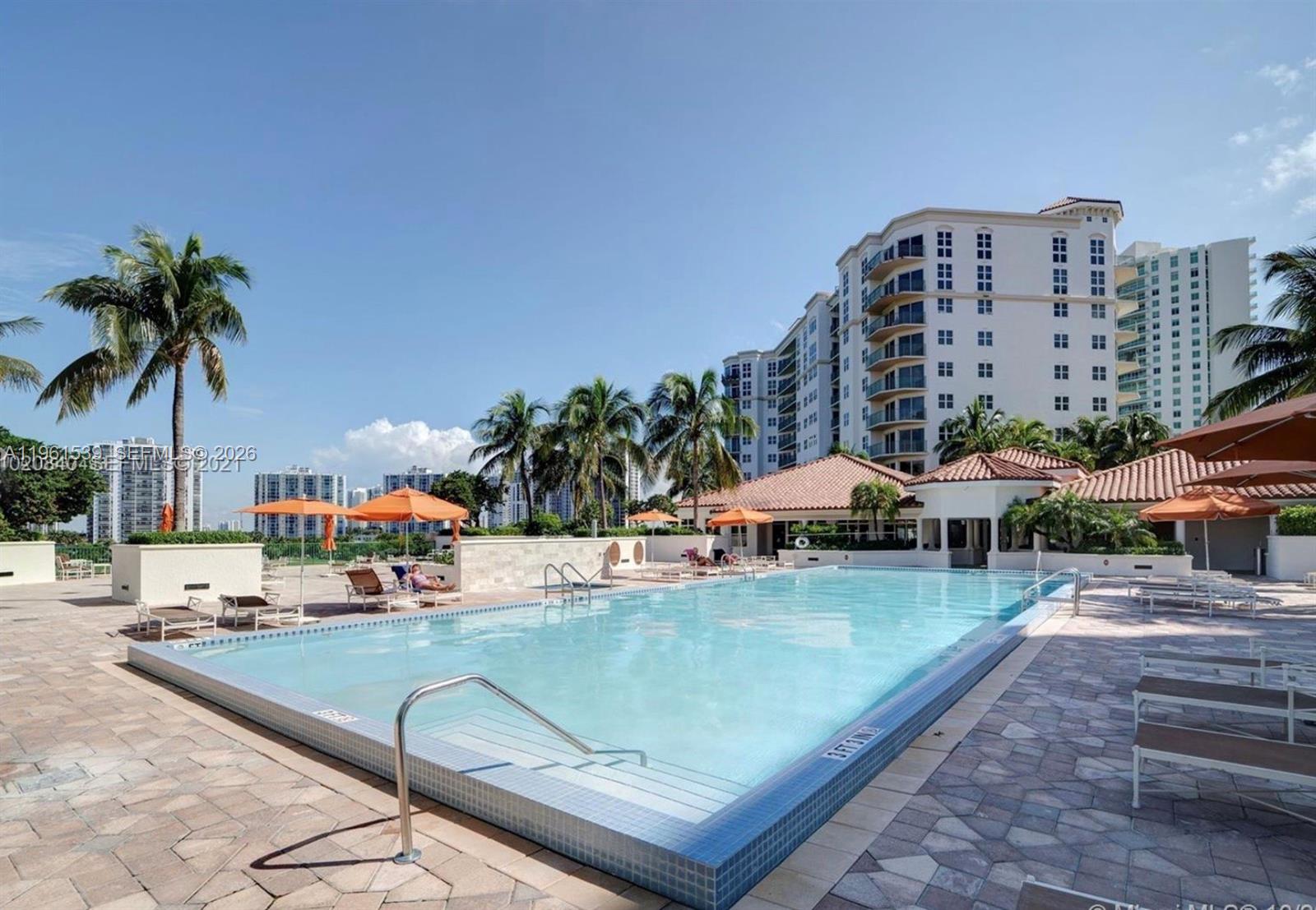 TURNBERRY VILLAGE SOUTH TO - Residential