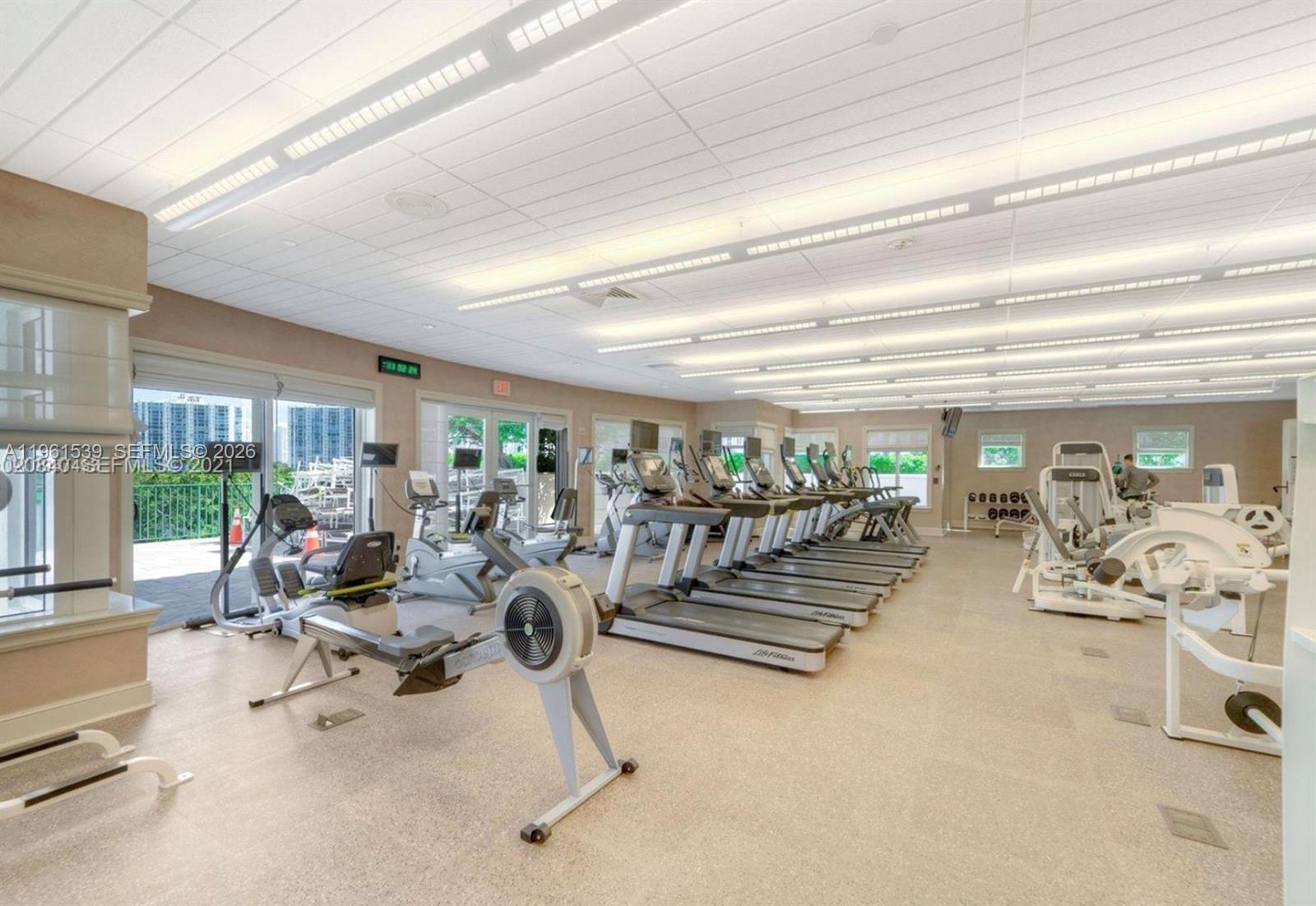 TURNBERRY VILLAGE SOUTH TO - Residential