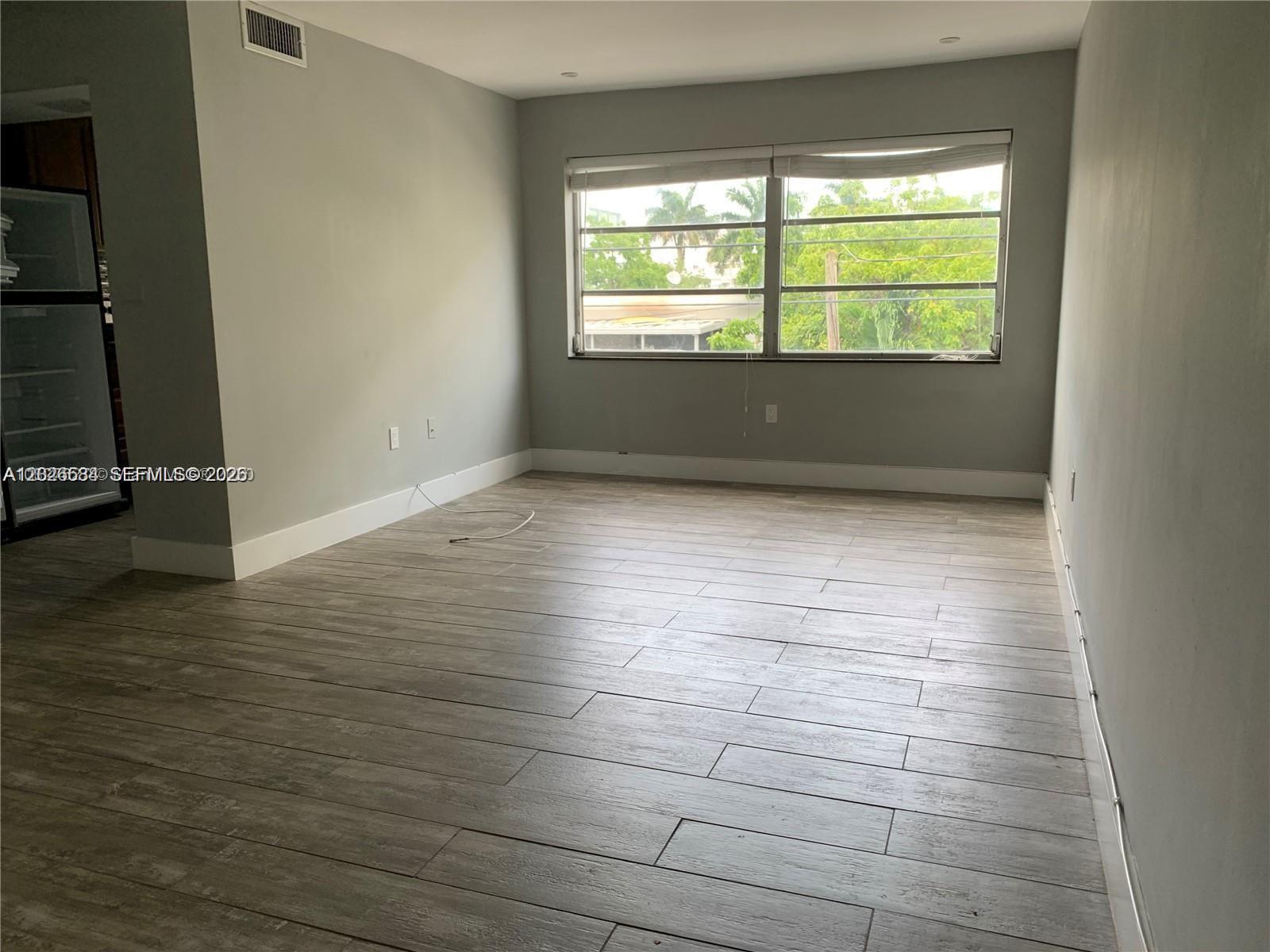 MERIDIAN PLAZA CONDO - Residential