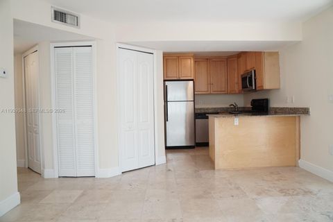 2758 W Trade Ave D Miami FL 33133