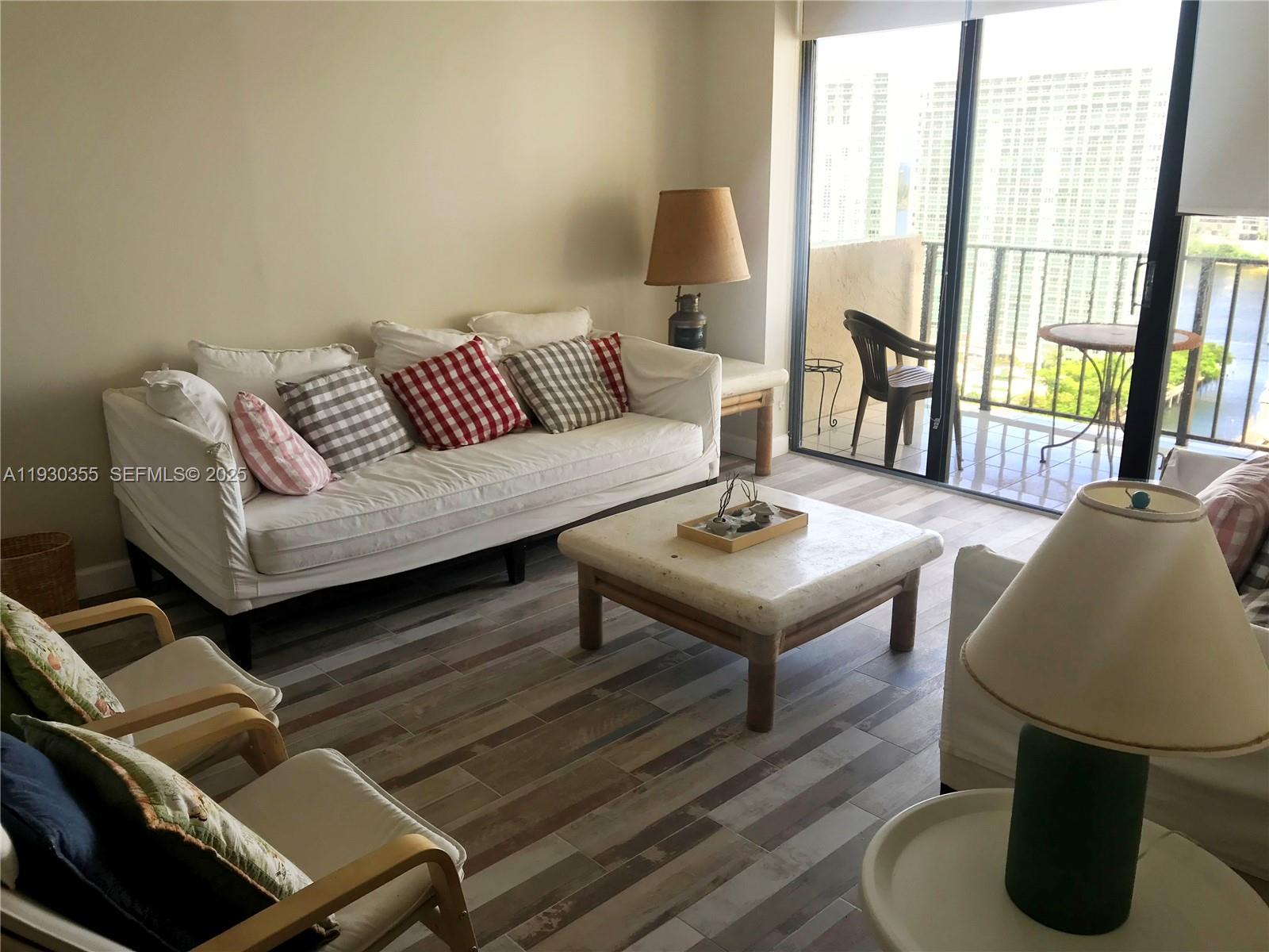 18181 NE 31st Ct 2604