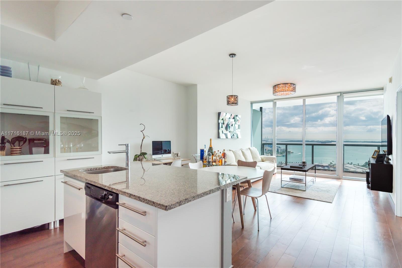 Property for Sale at 888 Biscayne Blvd 3506, Miami, Broward County, Florida - Bedrooms: 1 
Bathrooms: 2  - $650,000