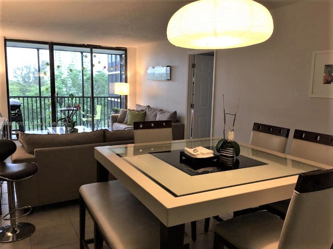 3475 N Country Club Dr 507