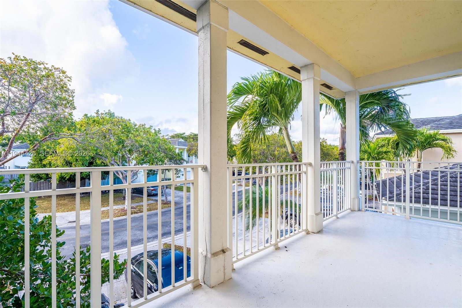 EMILIOS PLACE AT OASIS - Residential