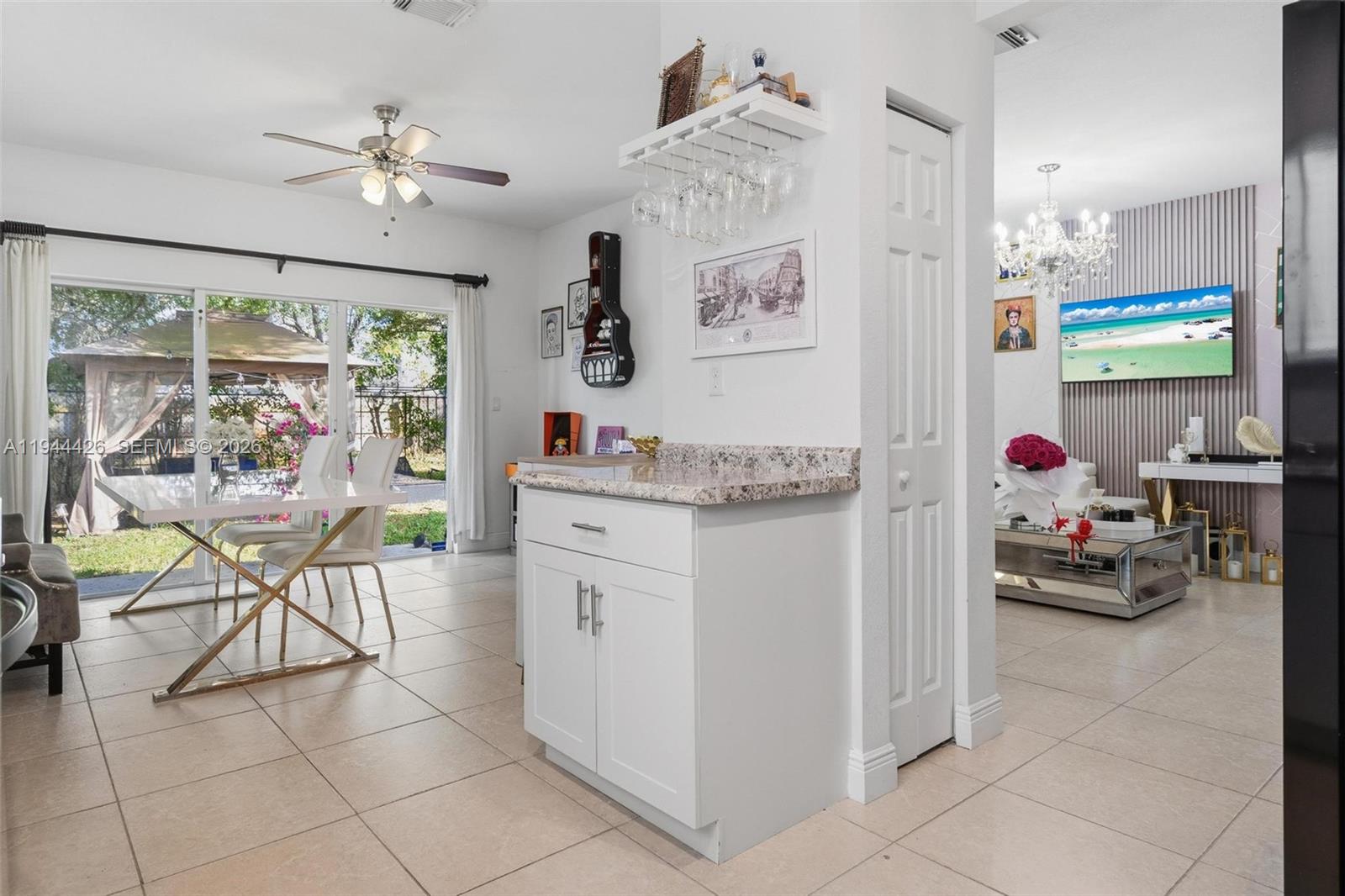 EMILIOS PLACE AT OASIS - Residential