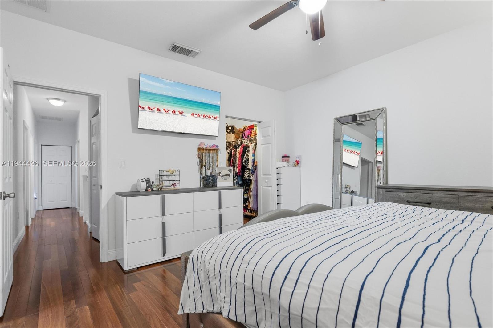 EMILIOS PLACE AT OASIS - Residential