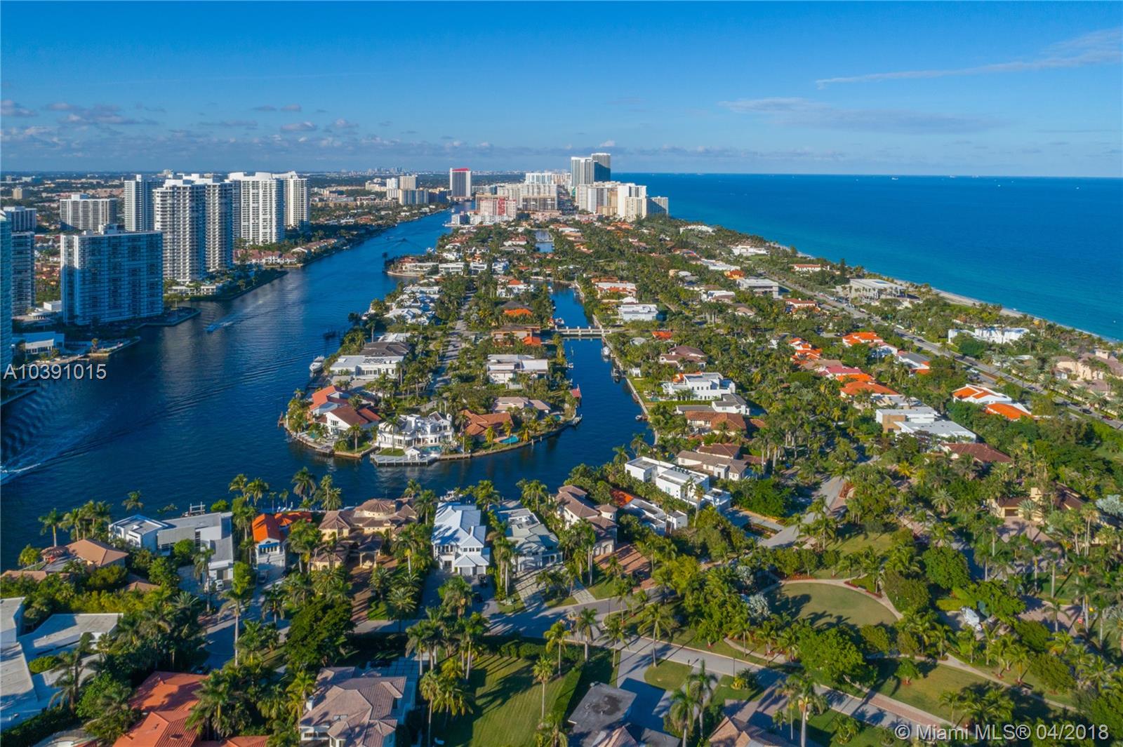 GOLDEN BEACH SEC E - Residential