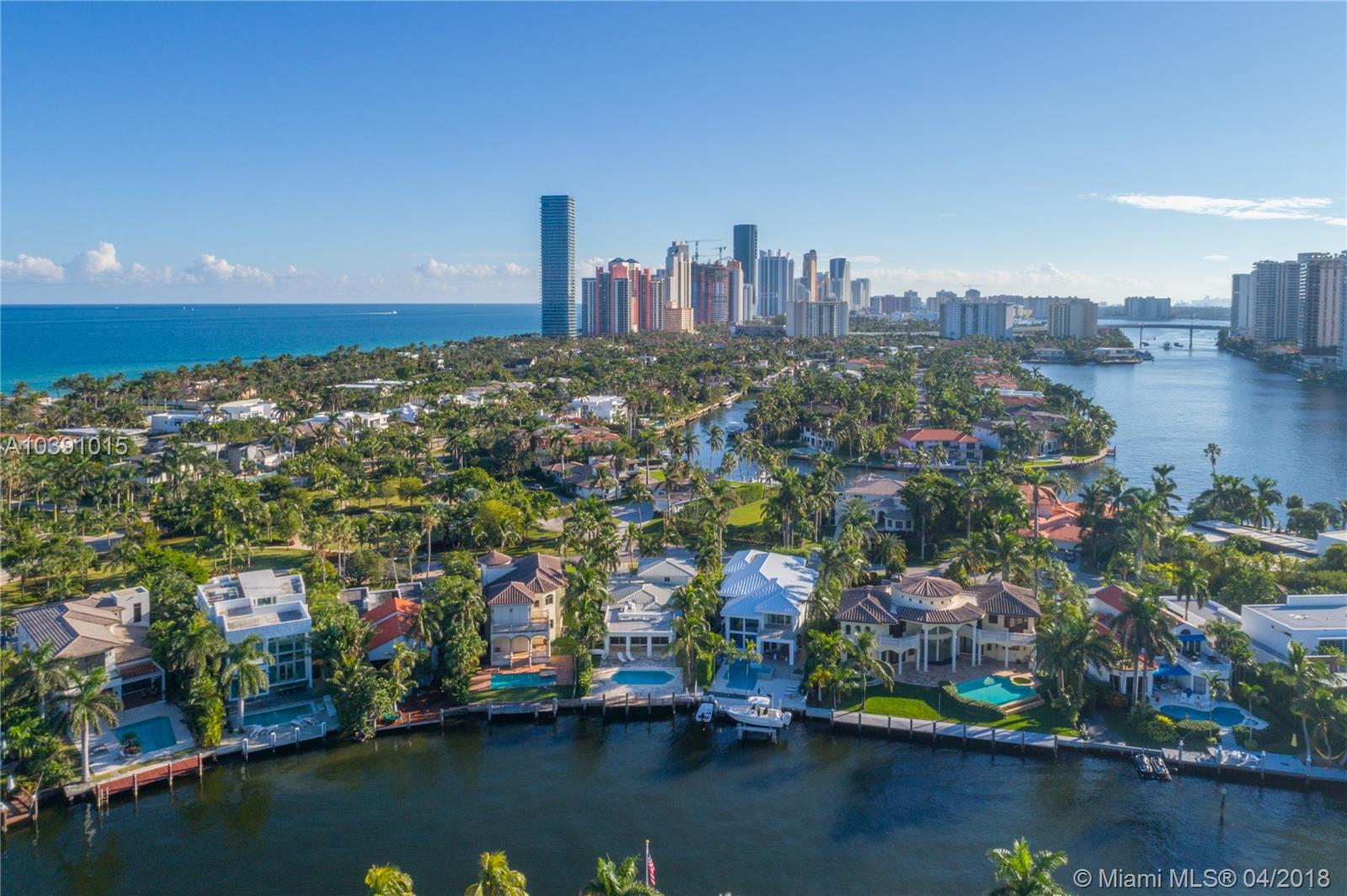 GOLDEN BEACH SEC E - Residential