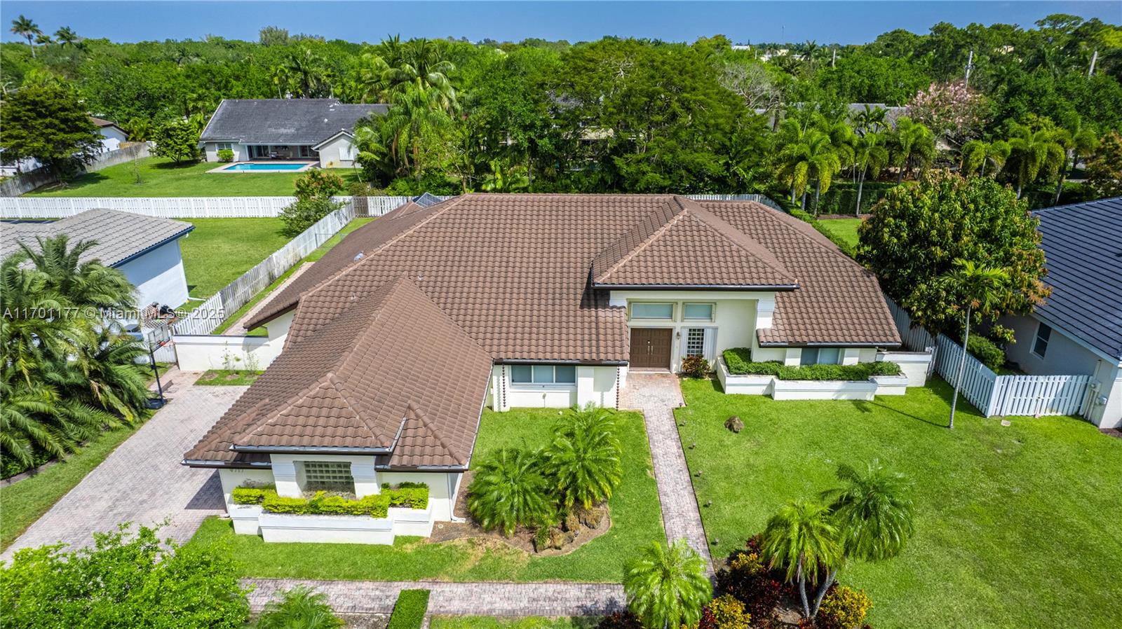 Rental Property at 9717 Sw 111th Ter, Miami, Broward County, Florida - Bedrooms: 5 
Bathrooms: 4  - $10,500 MO.