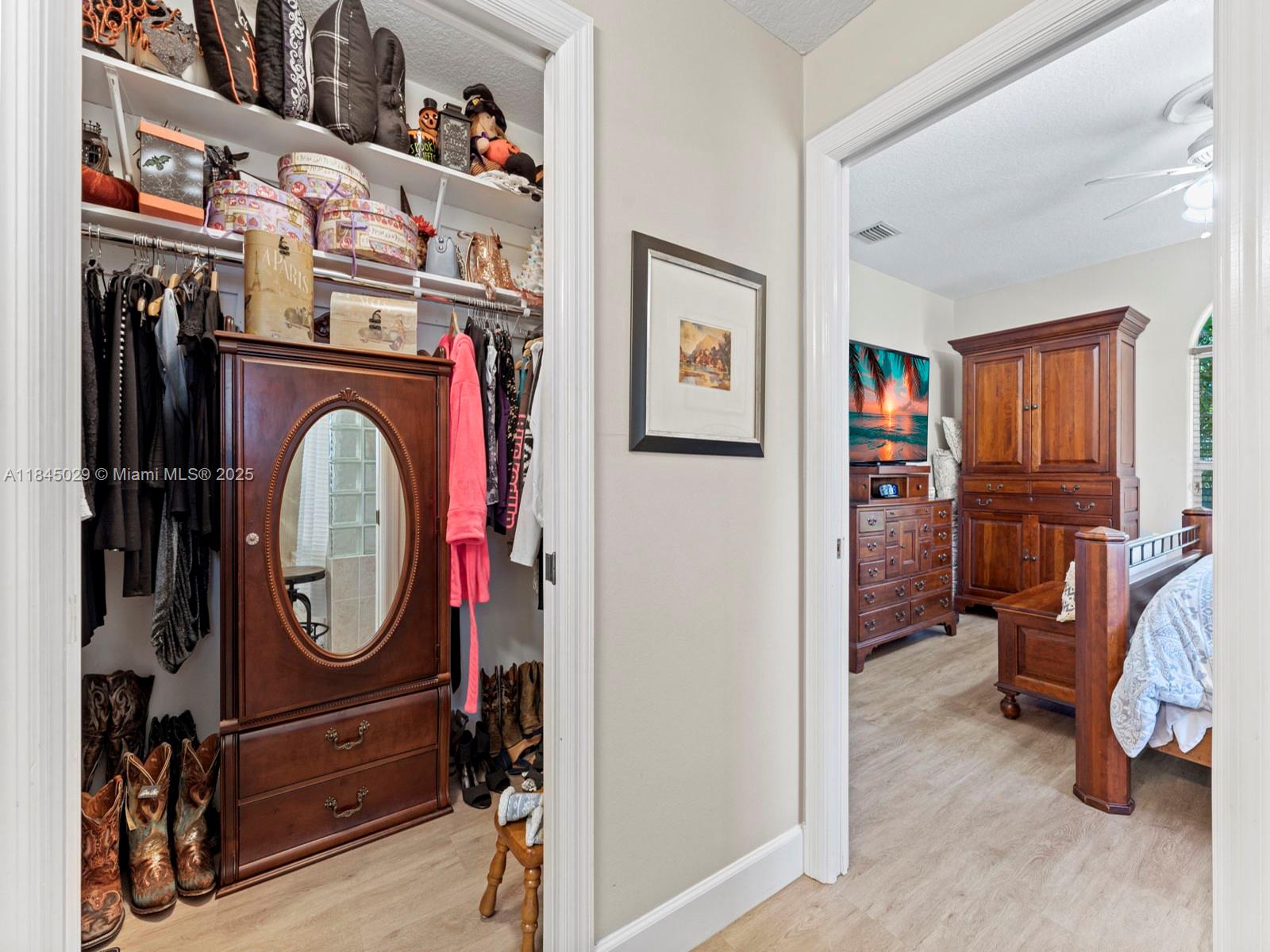 ZECHEL ESTATES - Residential