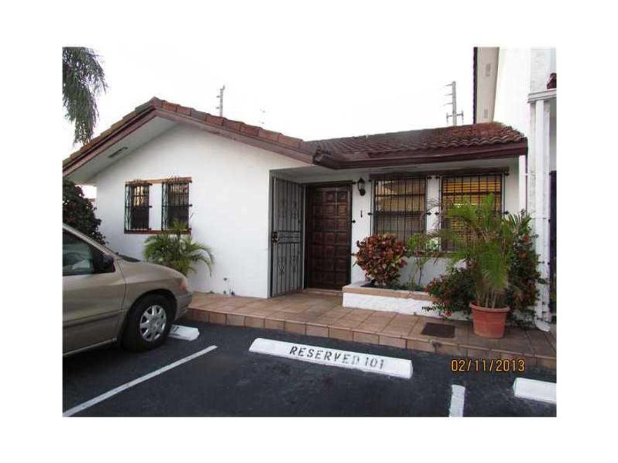 Location, Location, near Dolphin and International mall, all expreways, FIU, Restaurants and more. Corner Villa on first floor, beautiful kitcken with granite countertop, washer and dryer. Ready to move in ( first month +2 months security deposit.). See a ttached for Rental application. Provide copies of Drivers License.Credit/Criminal Reports, Proof of Funds, and Reference Letters.