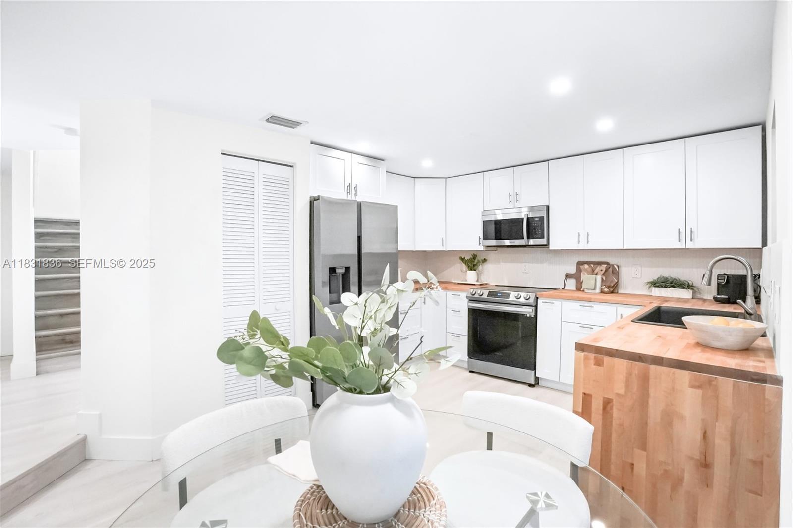 LA MIRADA AT BOCA POINTE - Residential