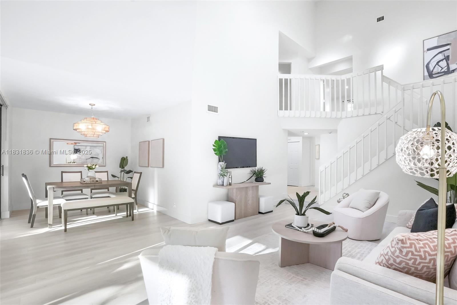 LA MIRADA AT BOCA POINTE - Residential