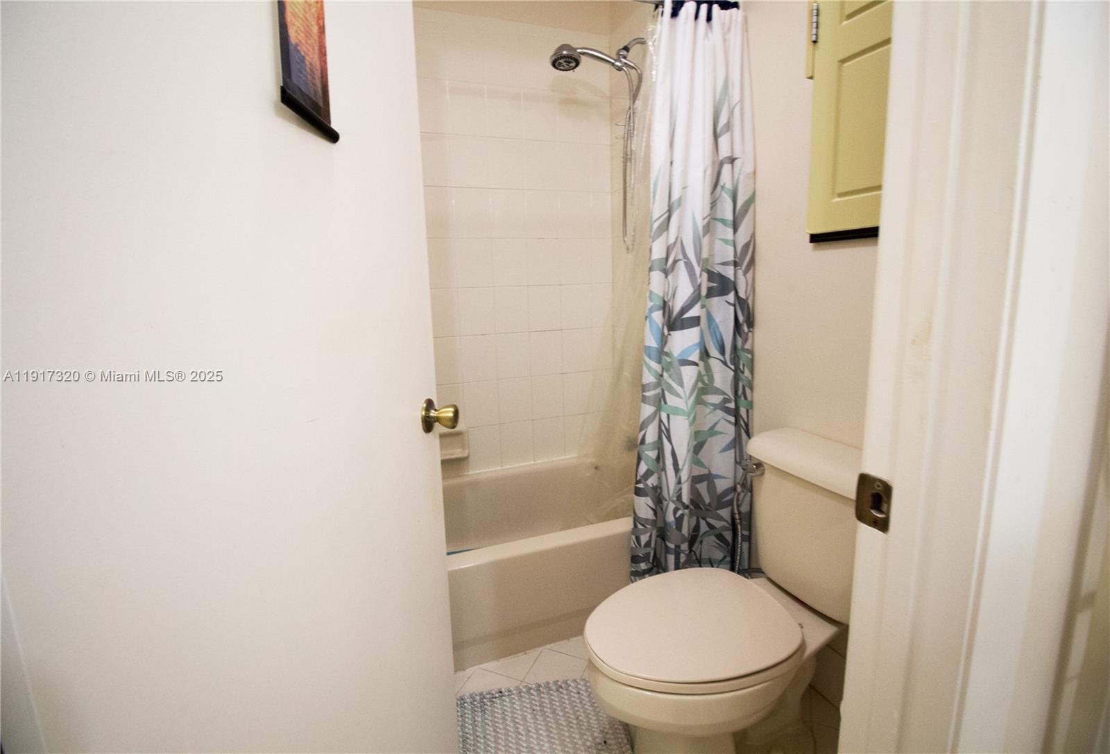 TOWNGATE - Residential