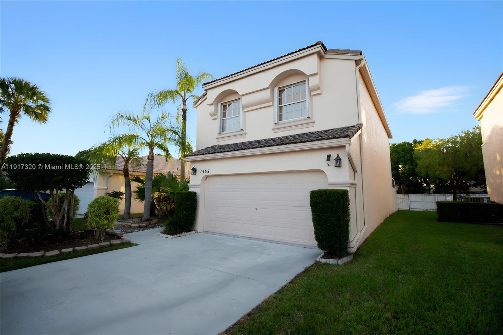 TOWNGATE - Residential