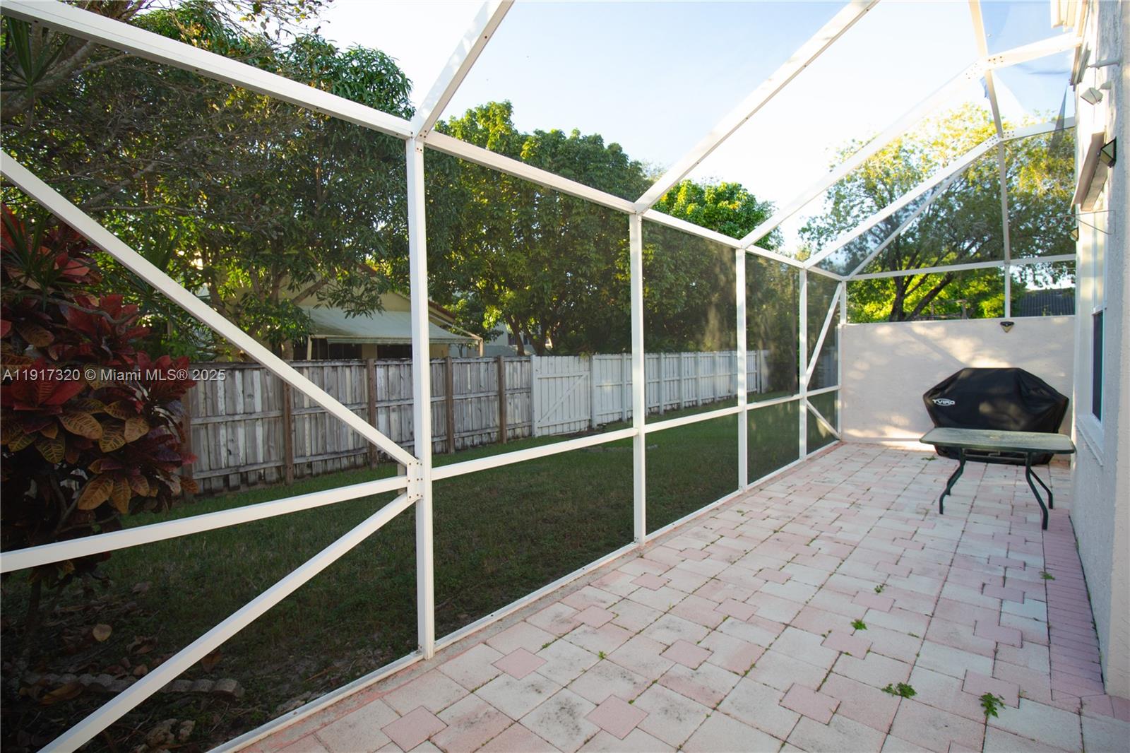 TOWNGATE - Residential