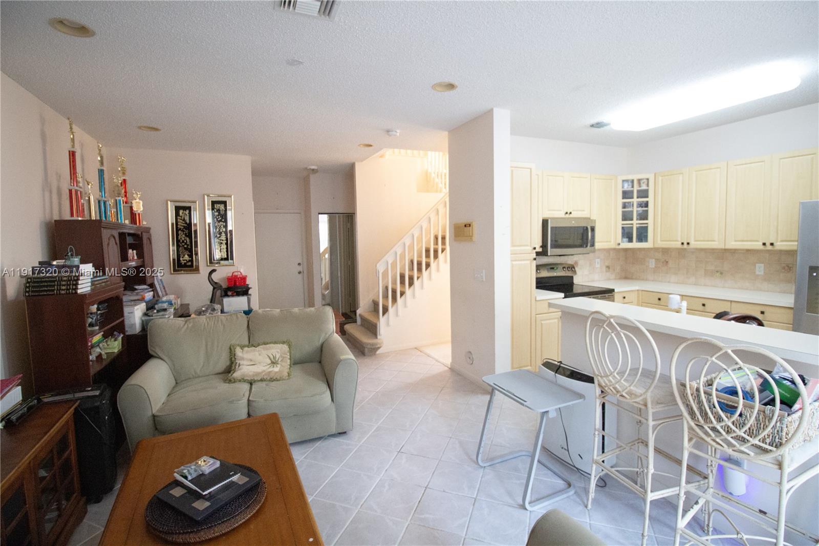 TOWNGATE - Residential