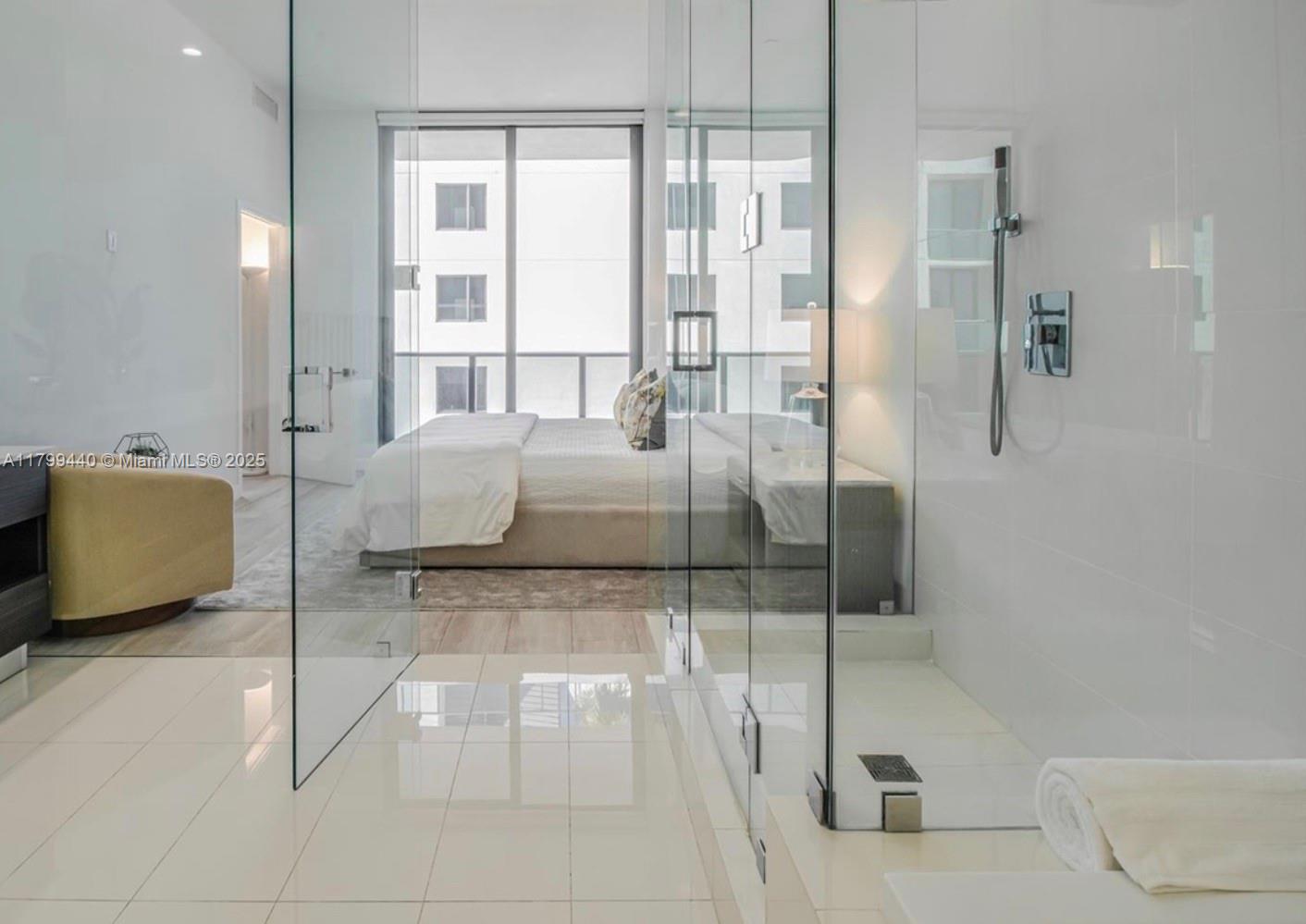 55 SW 9th St 4409