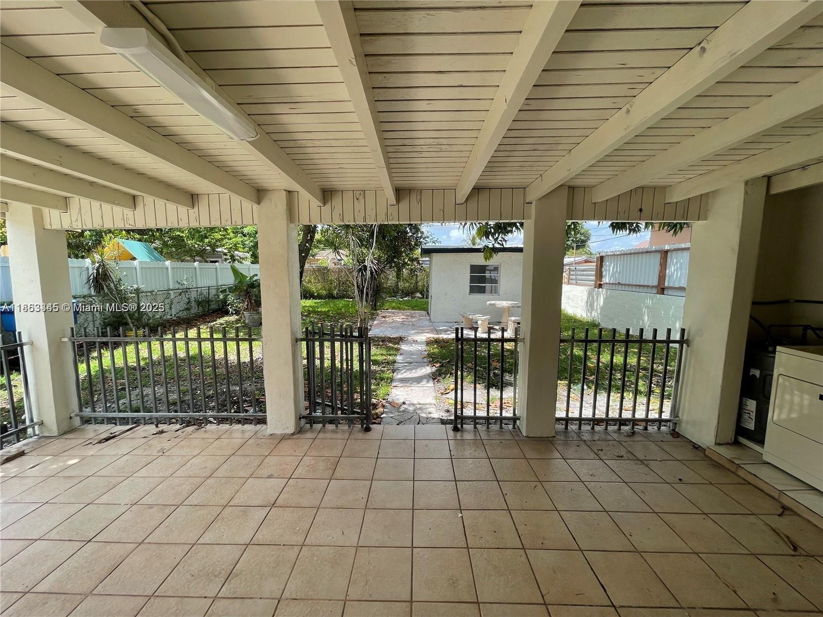 HIALEAH 14 ADDN - Residential