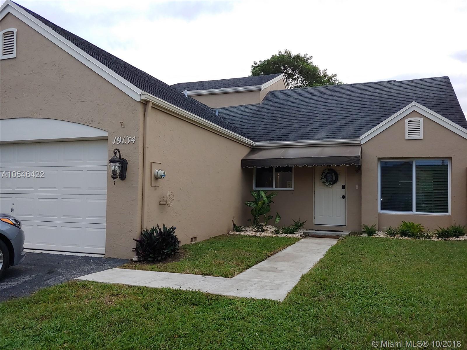 LAKES OF AVALON SEC 2 - Residential