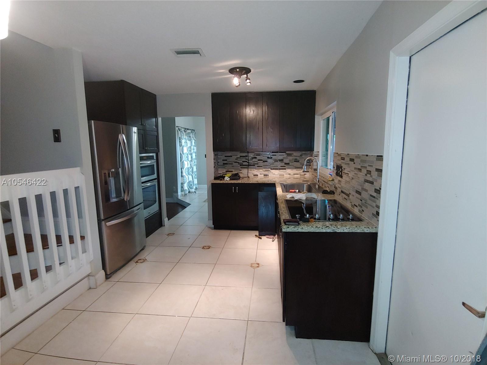 LAKES OF AVALON SEC 2 - Residential