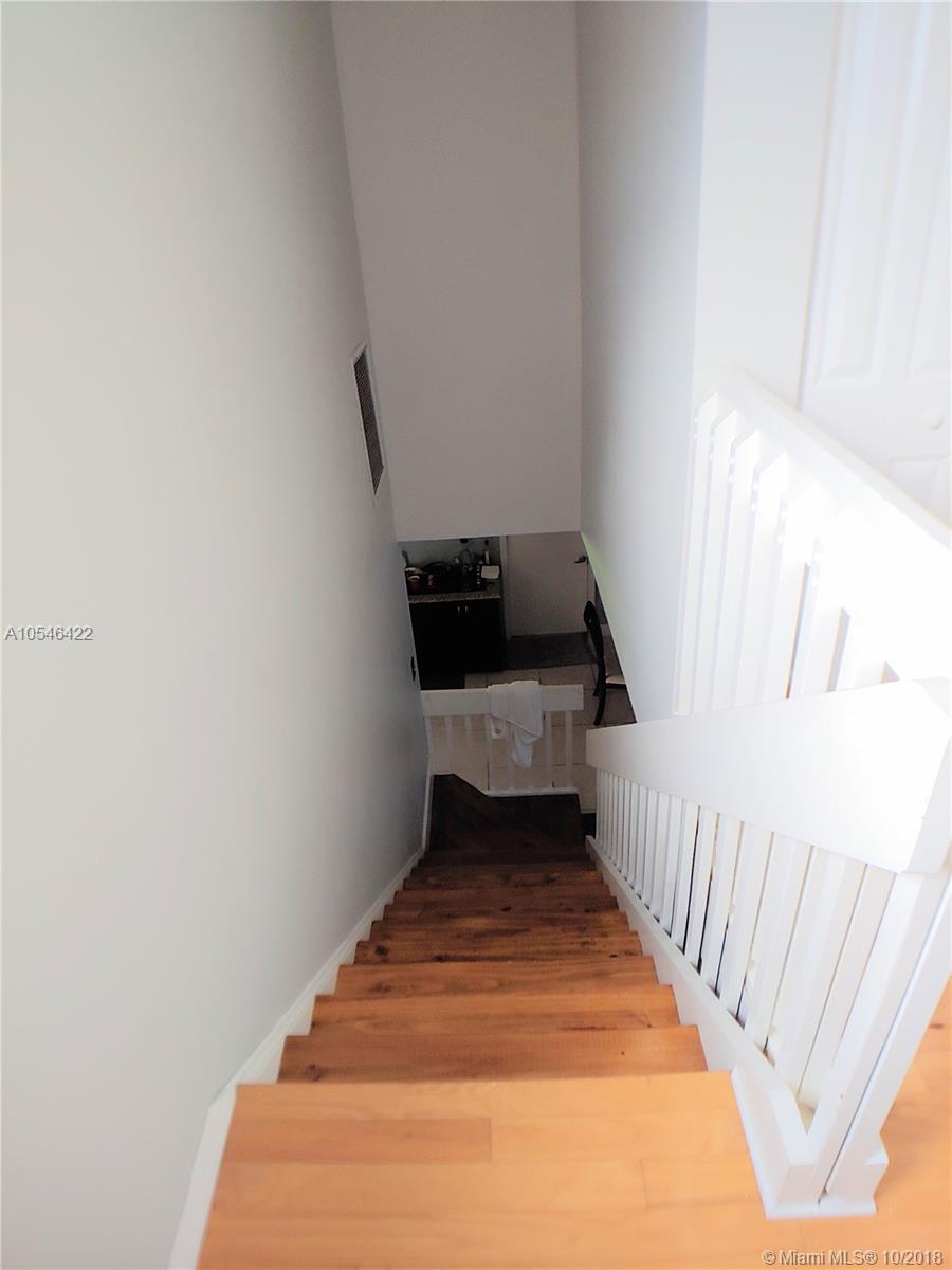 LAKES OF AVALON SEC 2 - Residential