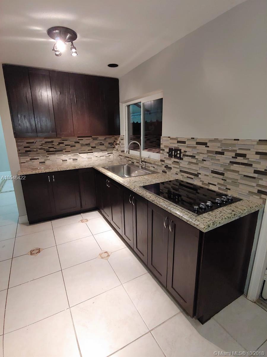 LAKES OF AVALON SEC 2 - Residential