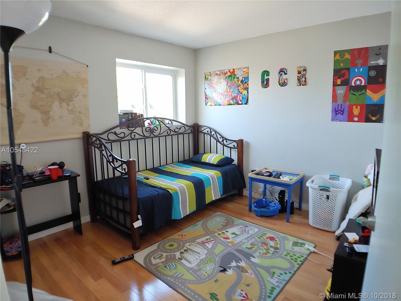 LAKES OF AVALON SEC 2 - Residential