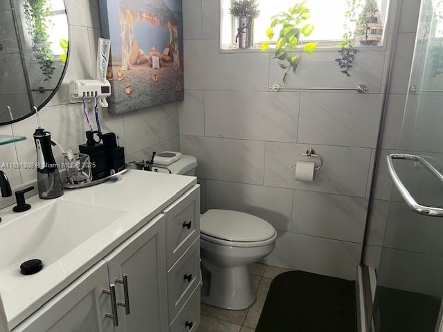 SECOND GULFSTREAM GARDEN - Residential