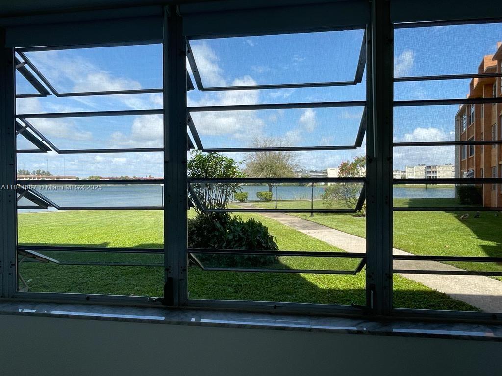 1591 NE Miami Gardens Dr 111