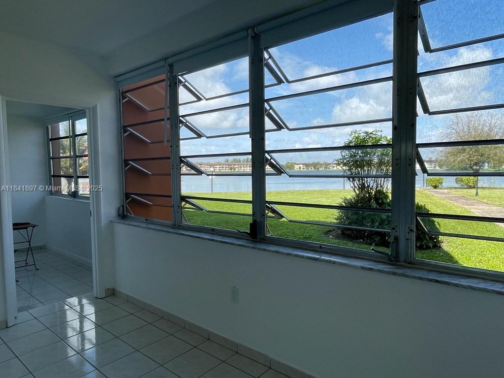 1591 NE Miami Gardens Dr 111