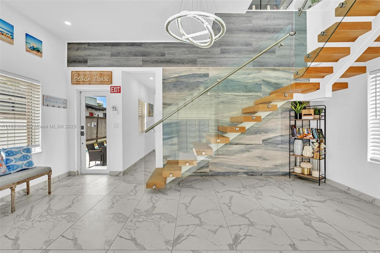 HOLLYWOOD BEACH SECOND AD - Residential