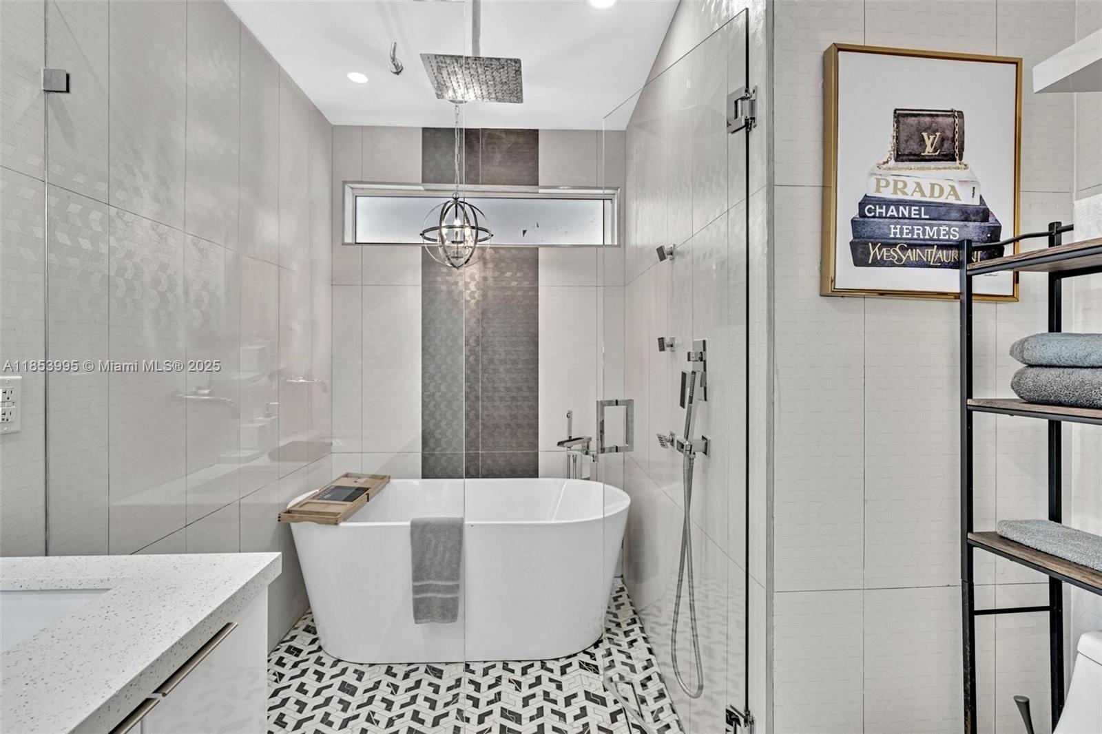 HOLLYWOOD BEACH SECOND AD - Residential