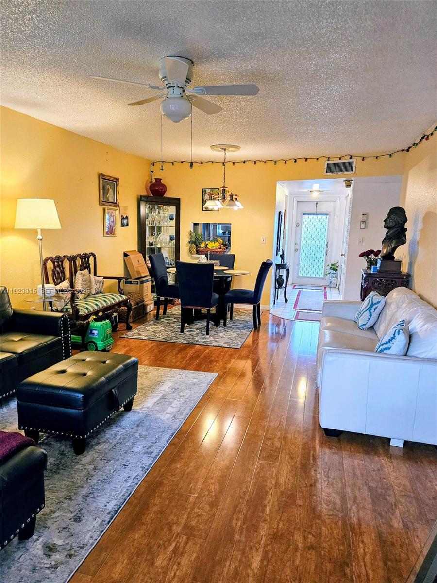 SUNRISE LAKES 64 CONDO - Residential