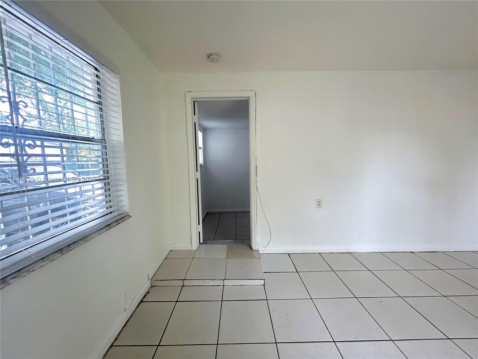 601 NW 90th St 2